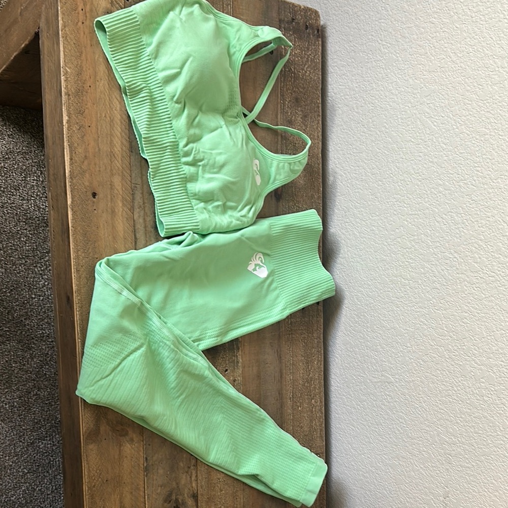 Women's Green Activewear Set